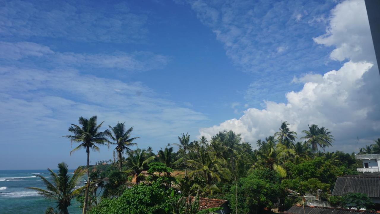 The Reef Weligama Hotel Exterior photo