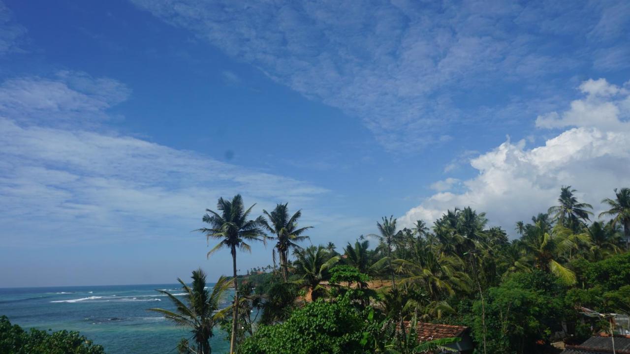 The Reef Weligama Hotel Exterior photo