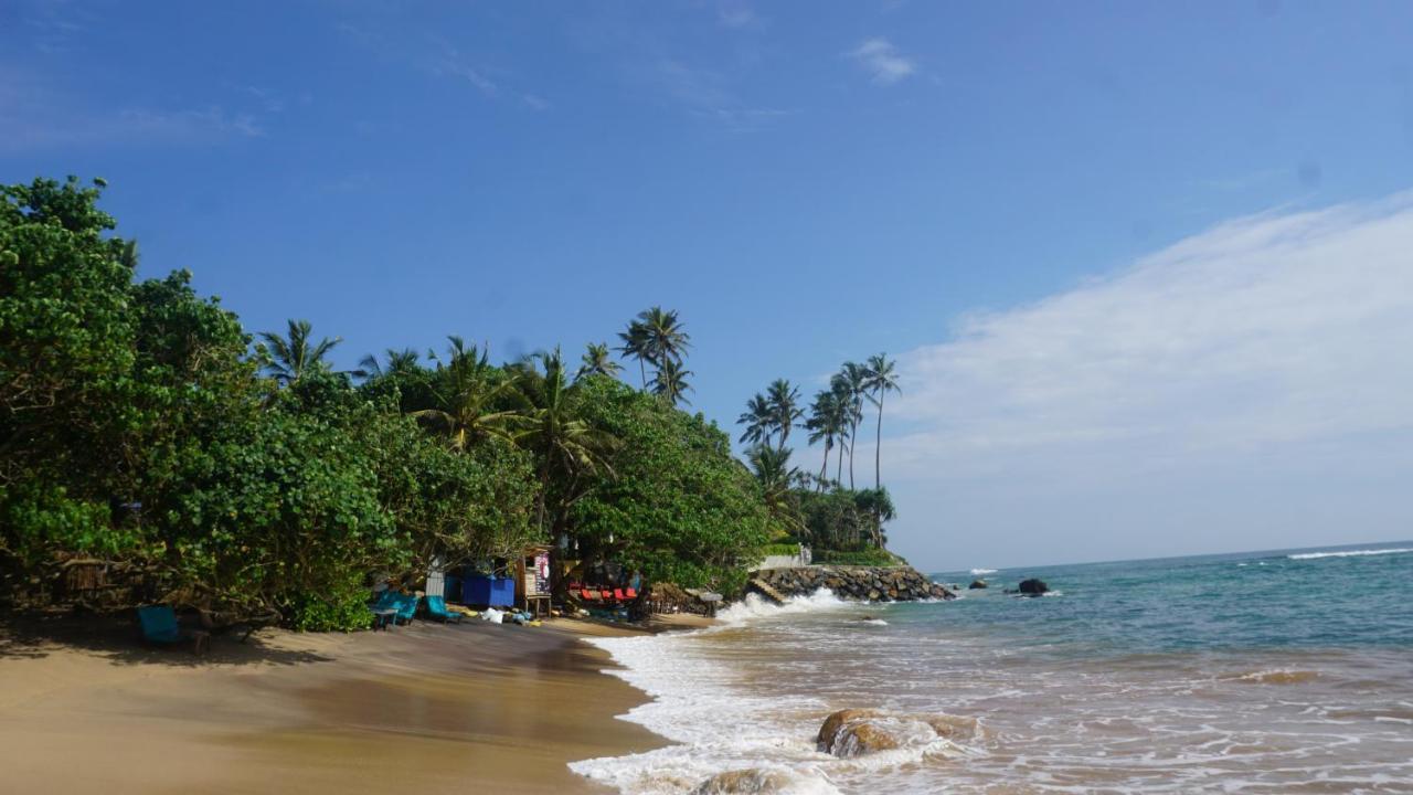 The Reef Weligama Hotel Exterior photo