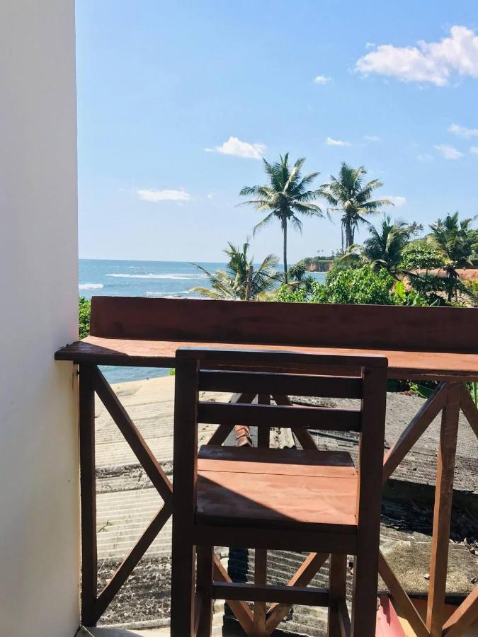 The Reef Weligama Hotel Exterior photo